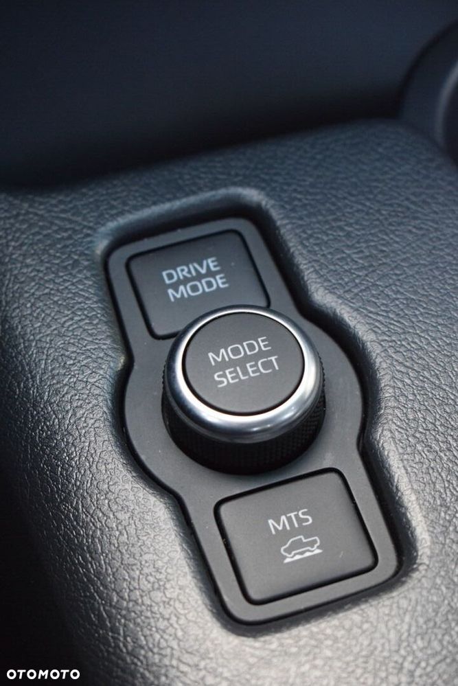 Toyota Hilux 2.8 D-4D mHEV Double Cab Executive 4x4 - 20