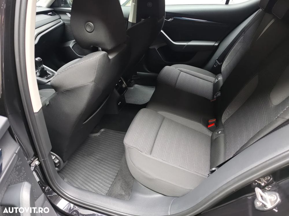 Skoda Octavia 1.0 TSI Style - 35