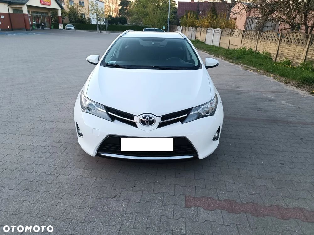 Toyota Auris - 3