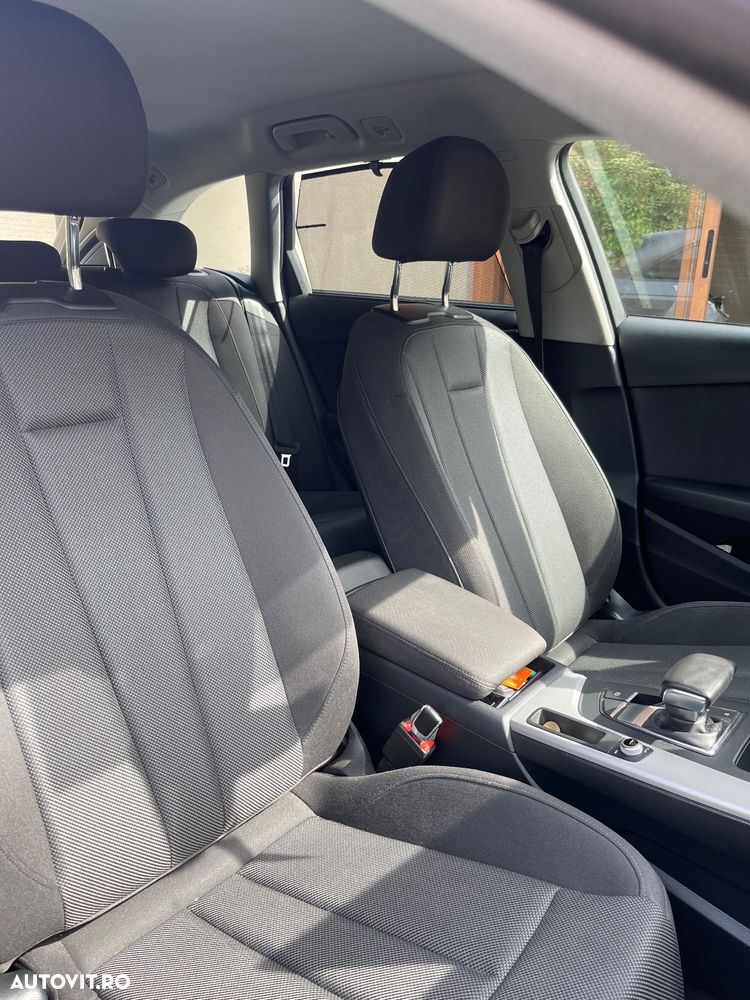 Audi A4 Avant 2.0 40 TDI S tronic Advanced - 9