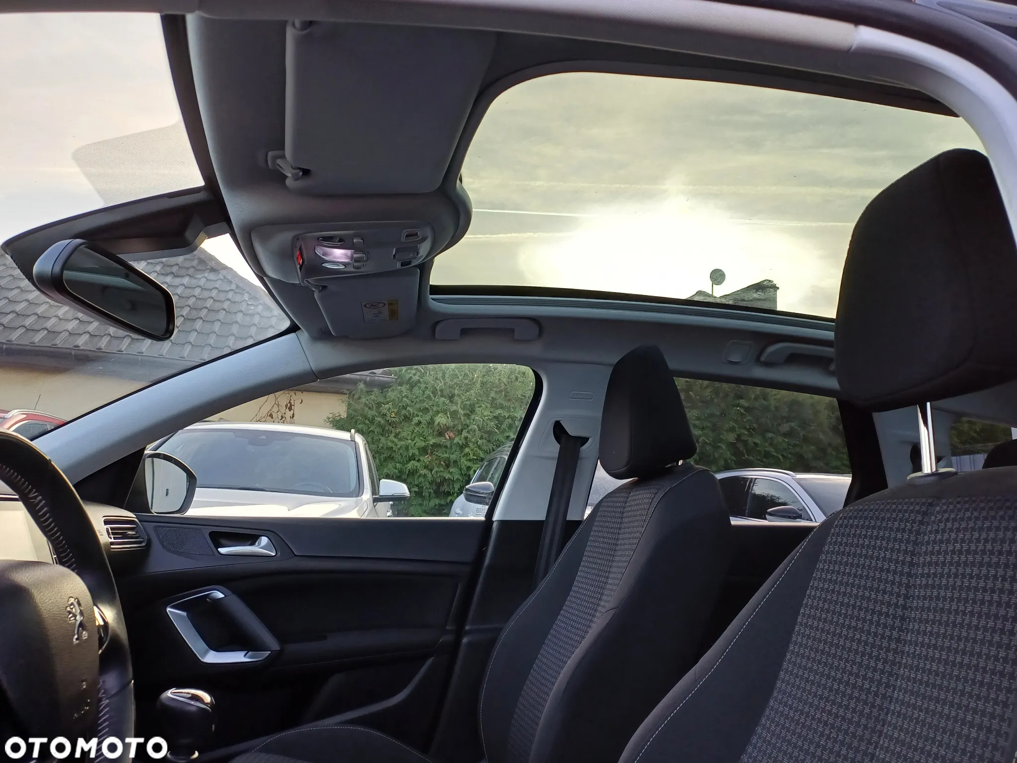 Peugeot 308 SW PureTech 110 Stop & Start Allure - 13