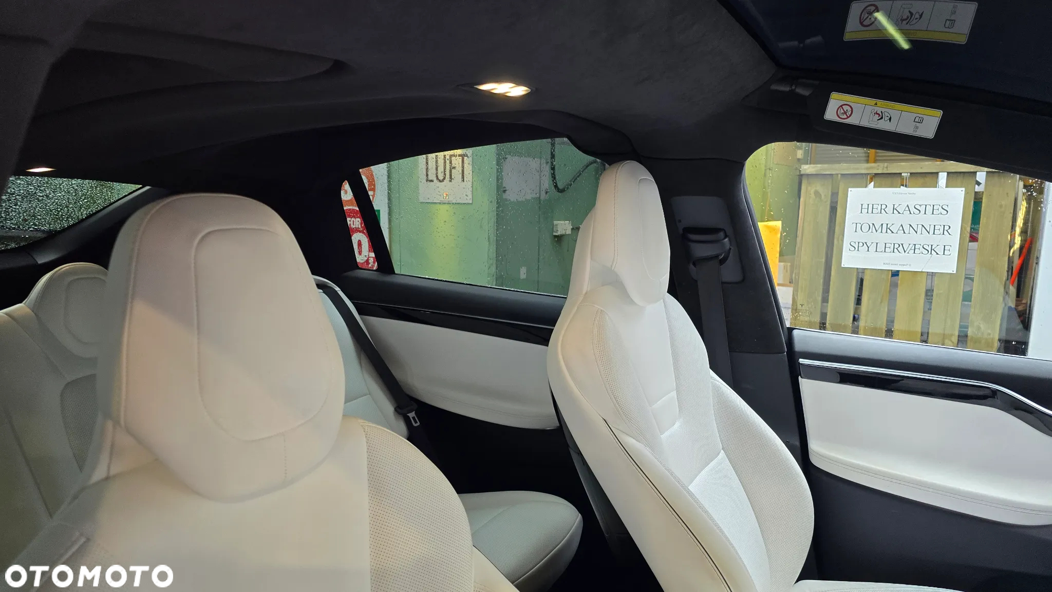 Tesla Model X Long Range Plus - 28
