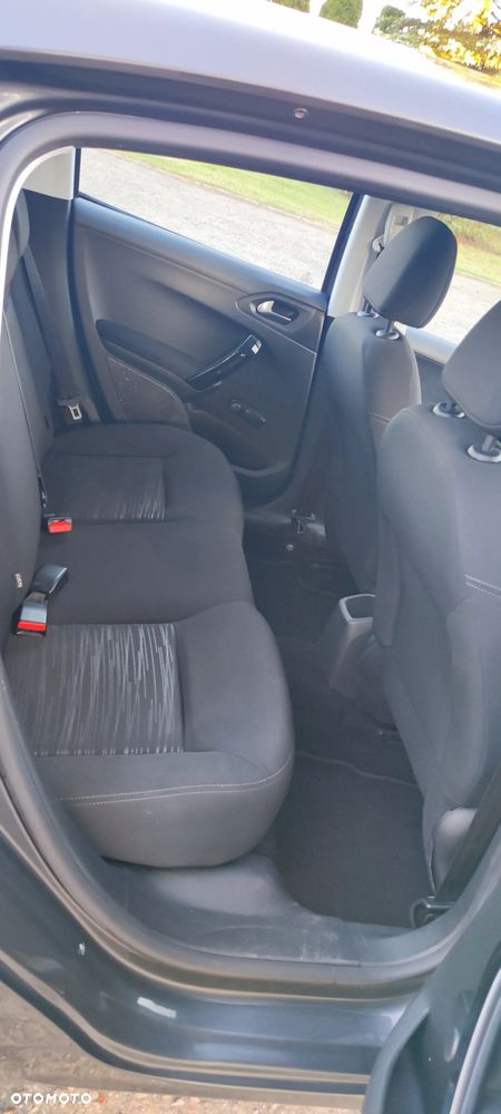 Peugeot 208 1.2 VTi Access - 11