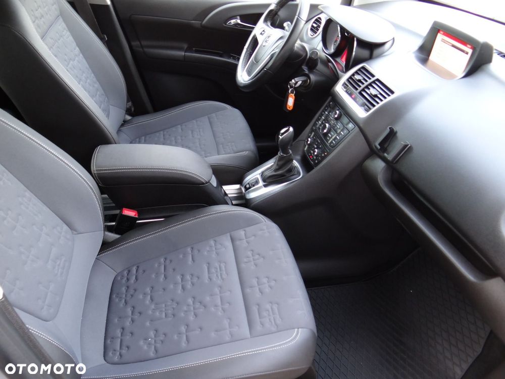 Opel Meriva 1.4 T Cosmo - 13