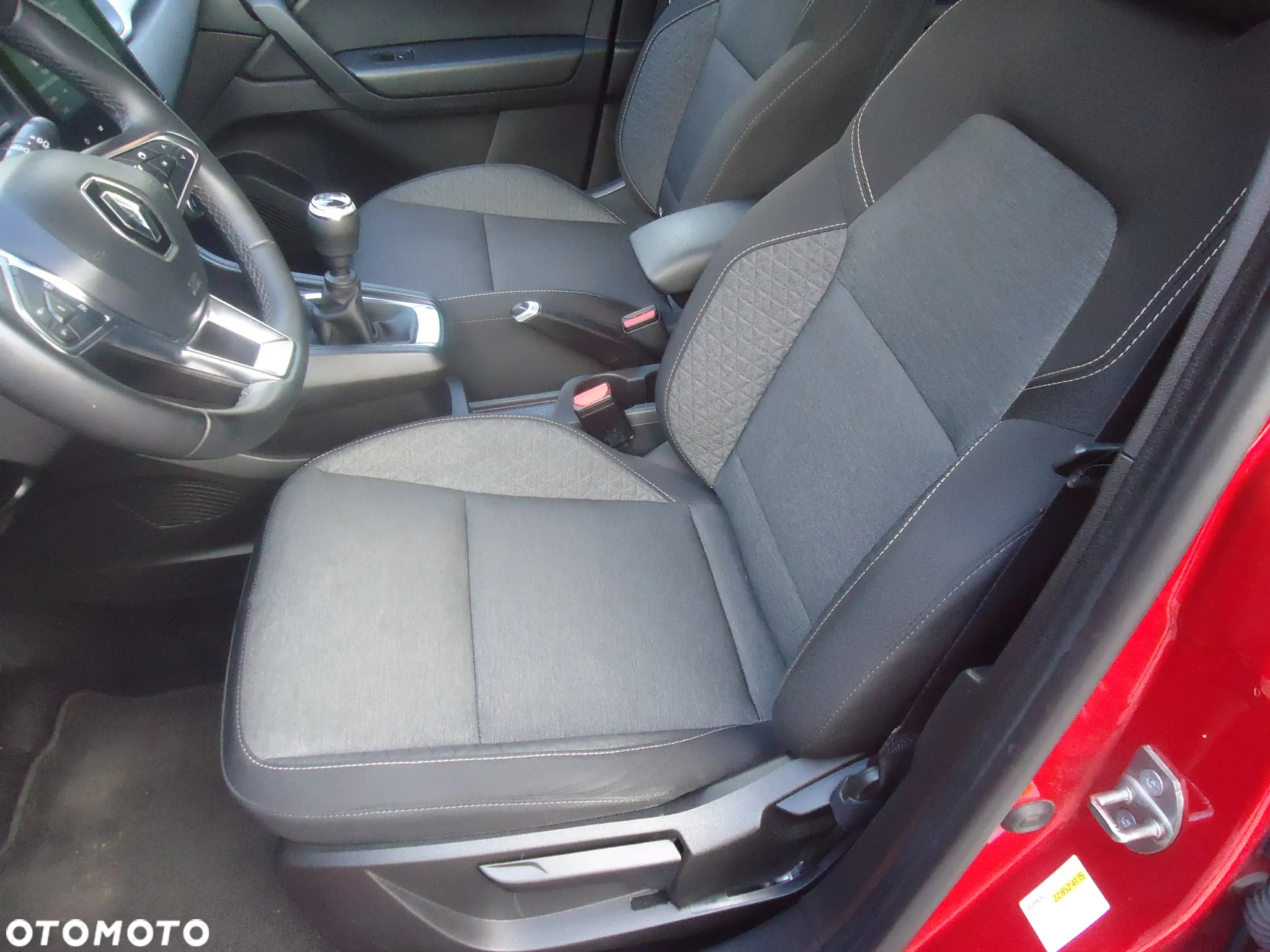 Renault Captur 1.0 TCe Zen - 10
