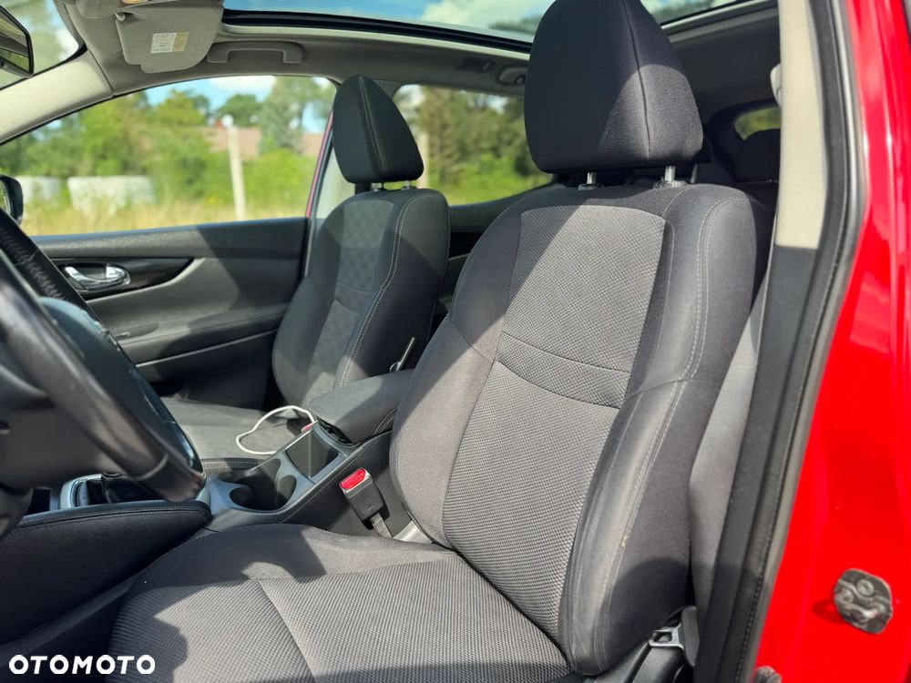 Nissan Qashqai 1.6 DCi Black Edition EU6 - 17