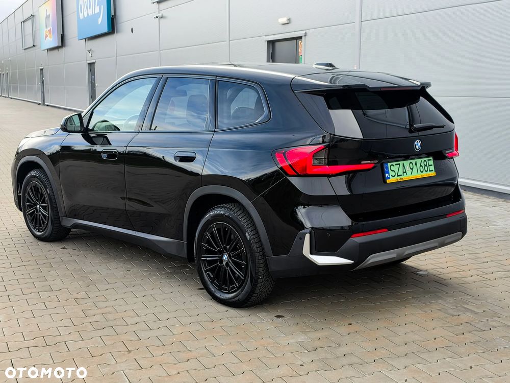 BMW iX1 eDrive20 66.5kWh xLine - 12