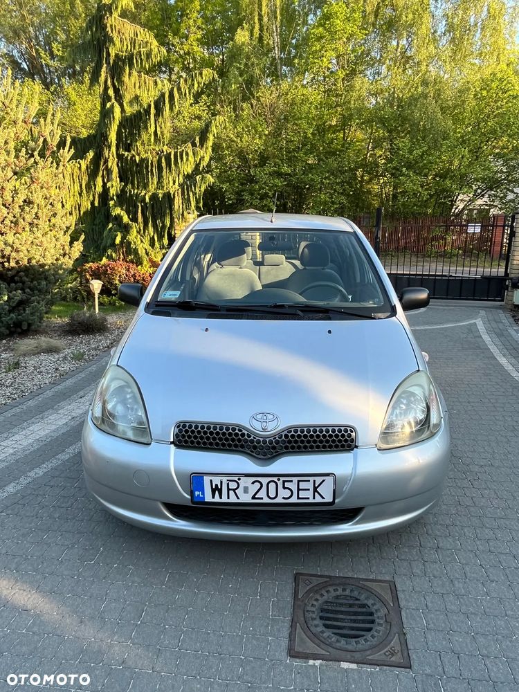 Toyota Yaris 1.3 Luna - 4