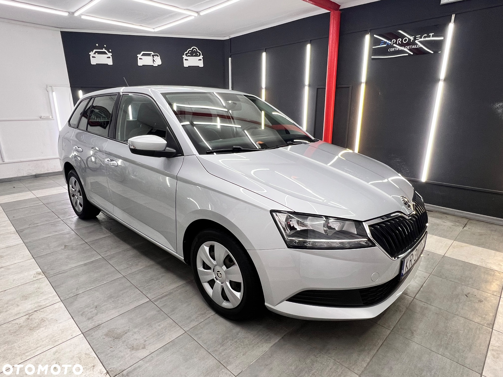 Skoda Fabia 1.0 Ambition - 10