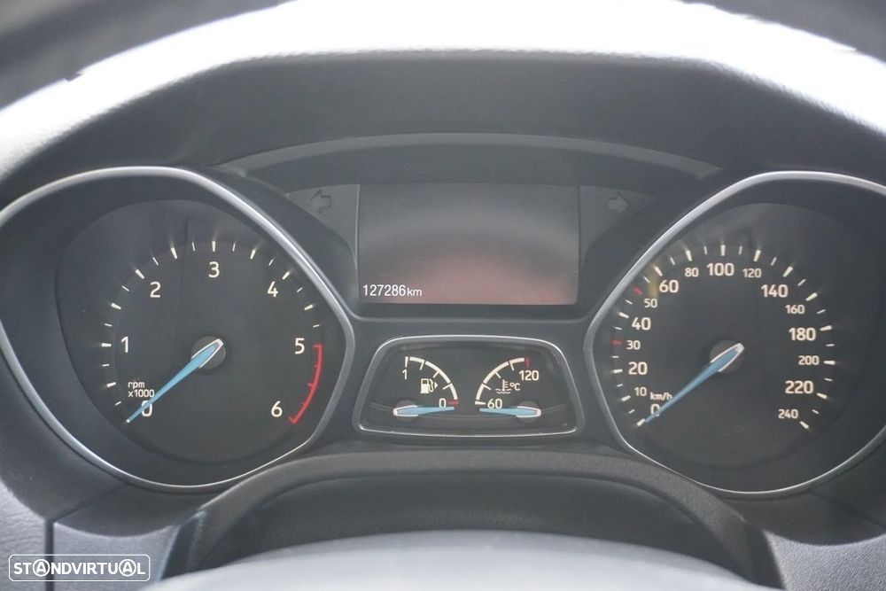 Ford Focus 1.5 TDCi Titanium - 14