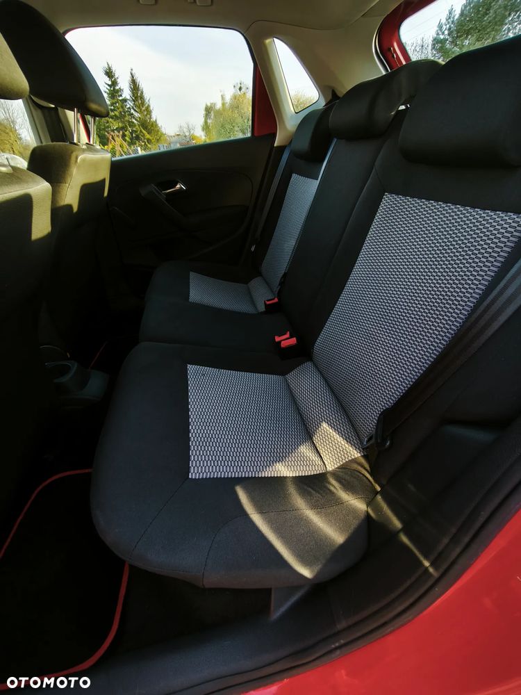 Volkswagen Polo - 16