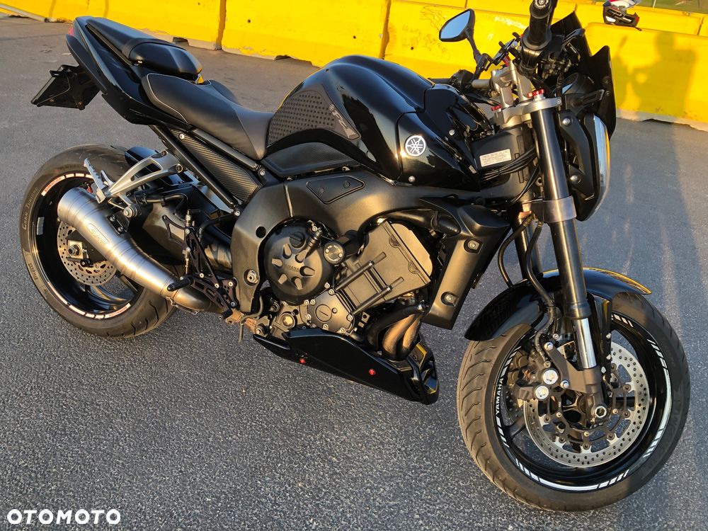 Yamaha FZ - 1