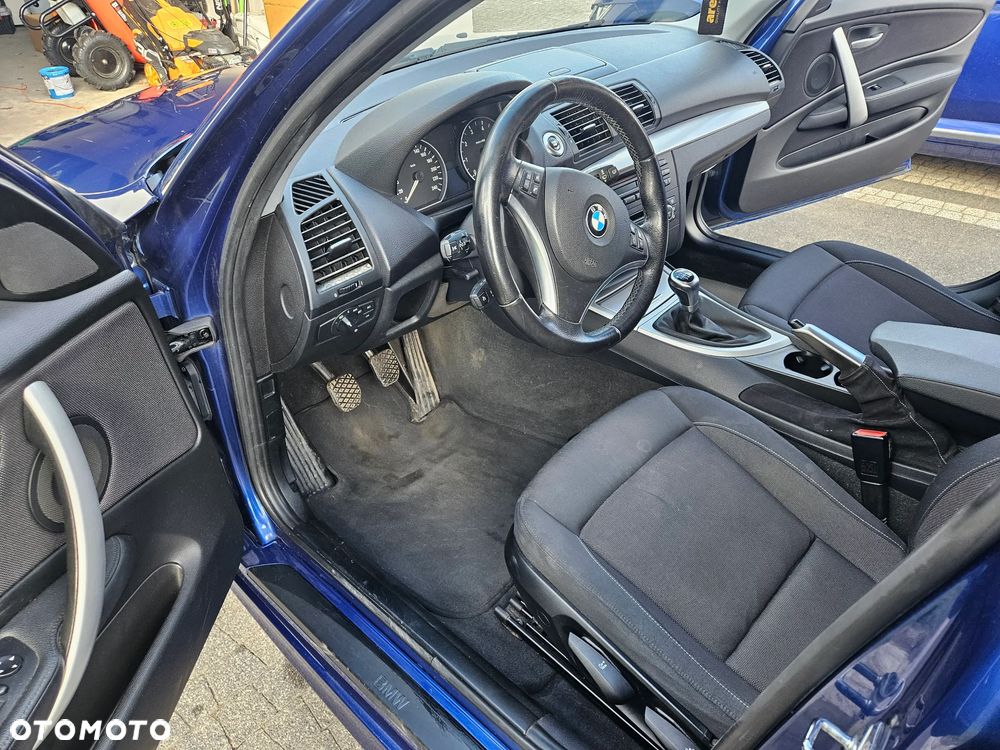BMW Seria 1 118i - 13