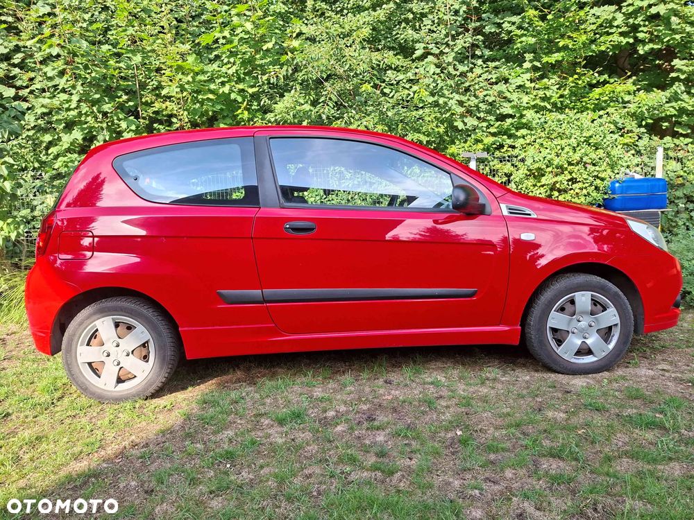 Chevrolet Aveo 1.2 16V Base - 3