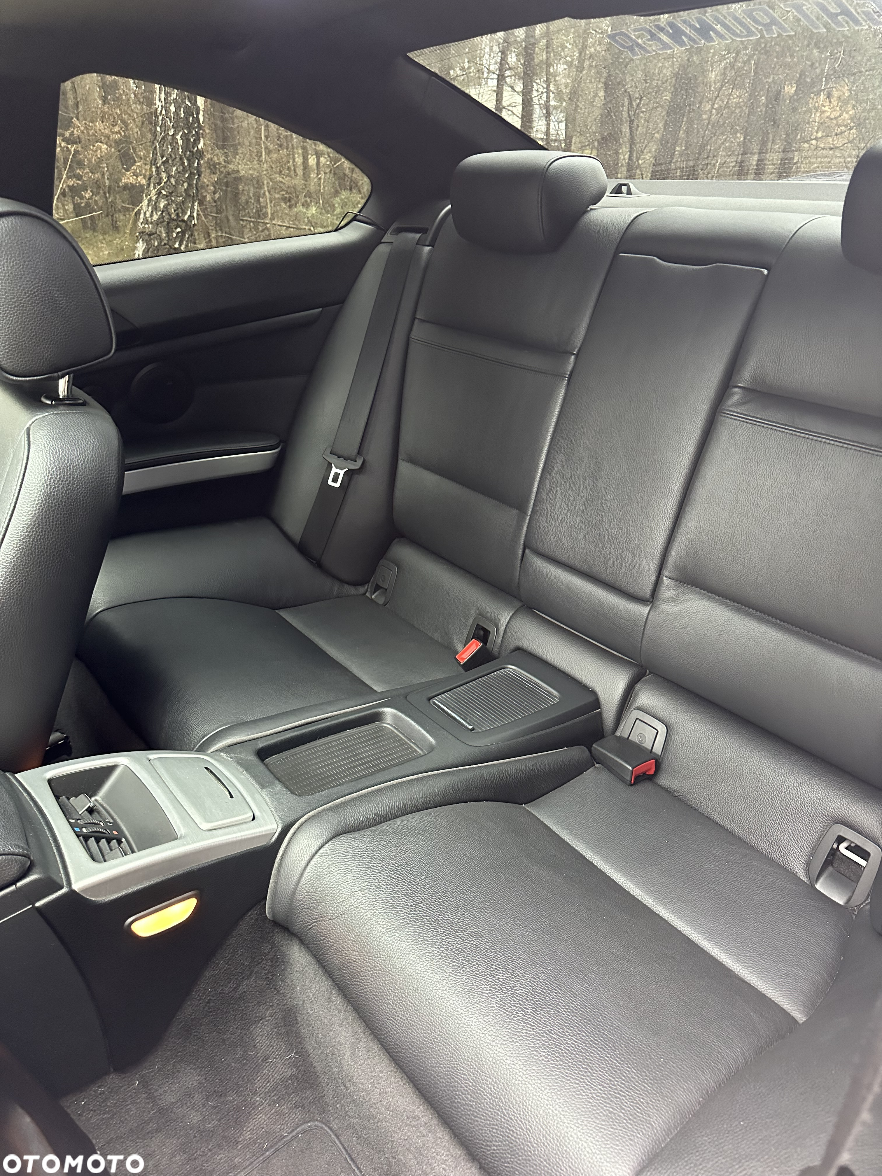 BMW Seria 3 335i xDrive Coupe - 11