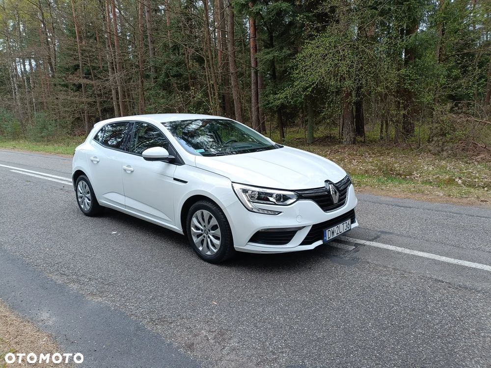 Renault Megane 1.6 SCe Life - 16