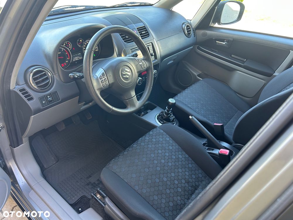 Suzuki SX4 2.0 DDiS 4x4 Style - 7