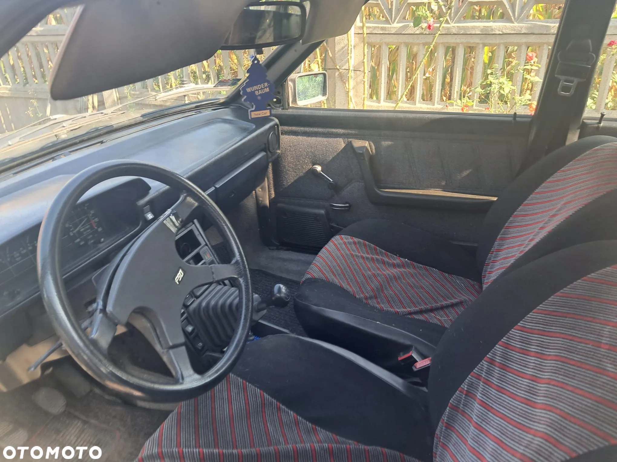Polonez Caro - 3