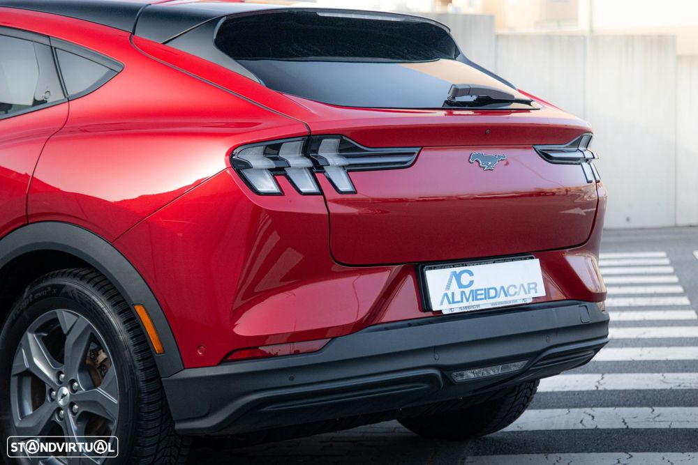 Ford Mustang Mach-E Standard AWD - 29
