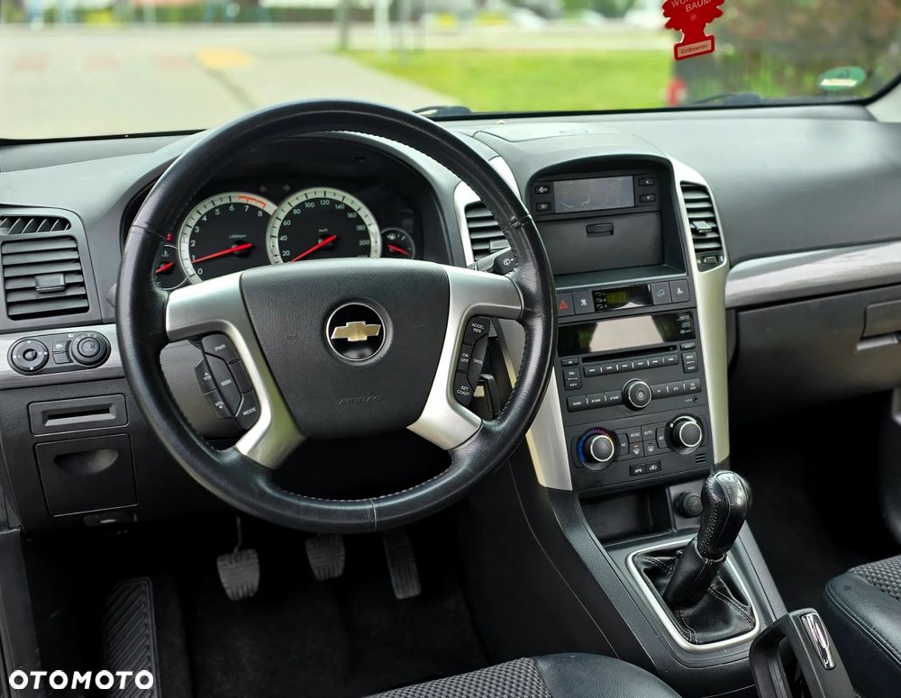 Chevrolet Captiva 2.4 4WD 7 Sitzer LT - 17