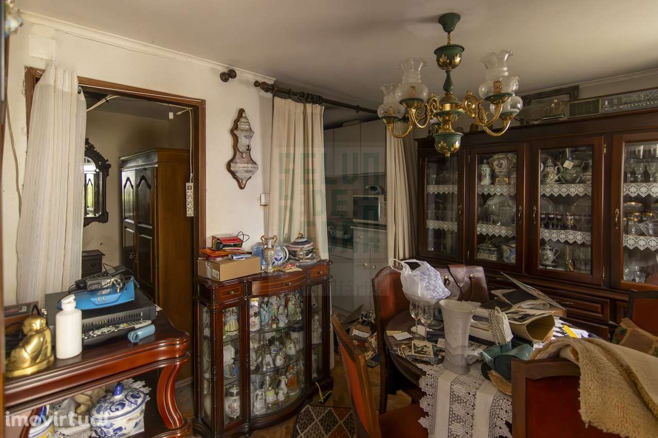 Moradia V2 Praça da Republica - Porto - Grande imagem: 2/16