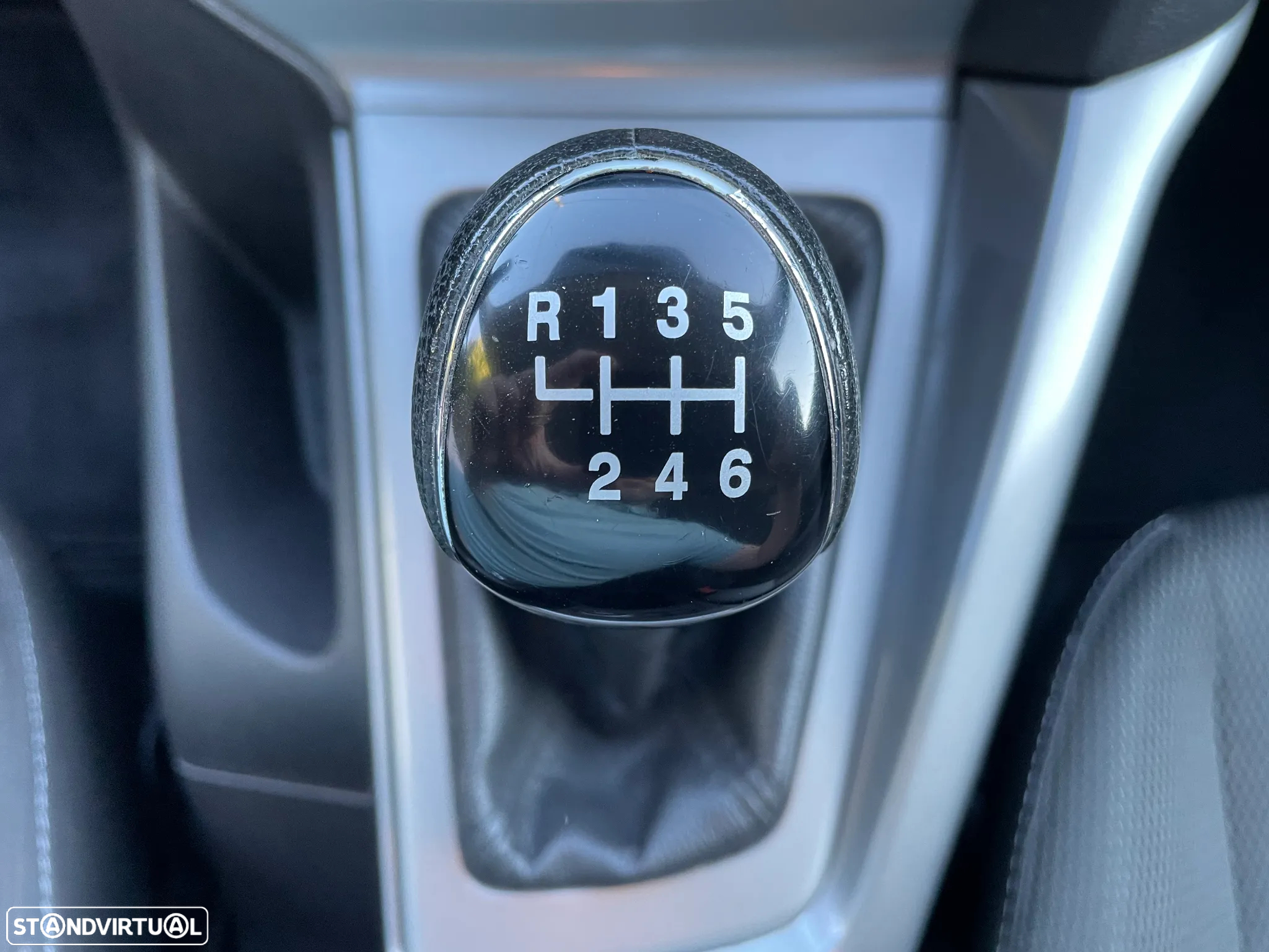 Ford Focus SW 1.0 EcoBoost S&S TITANIUM - 36