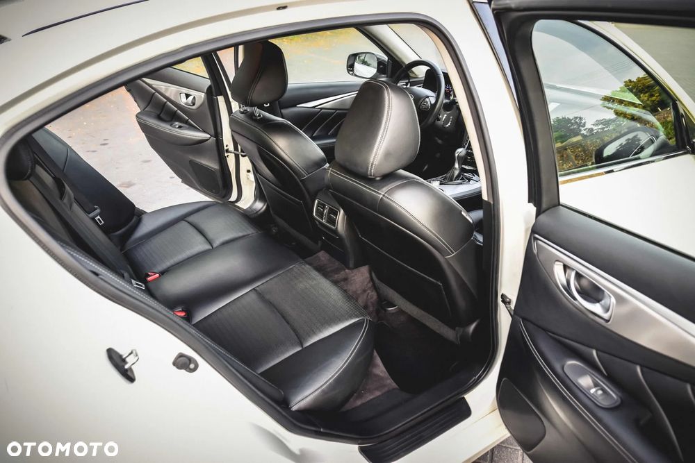 Infiniti Q50 2.0t Premium Executive EU6 - 22