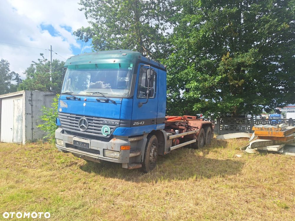 Mercedes-Benz ACTROS - 2