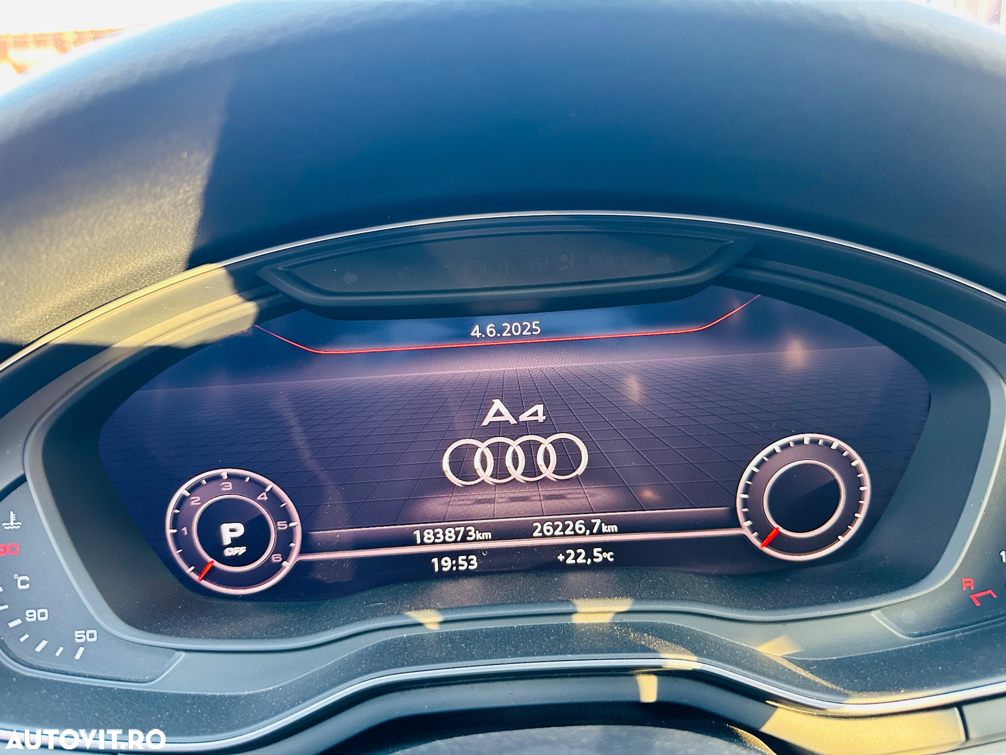 Audi A4 Avant 2.0 TDI ultra S tronic Design - 12