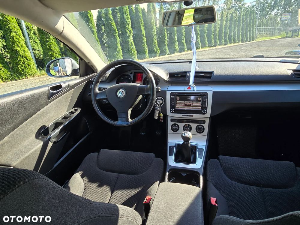 Volkswagen Passat - 7