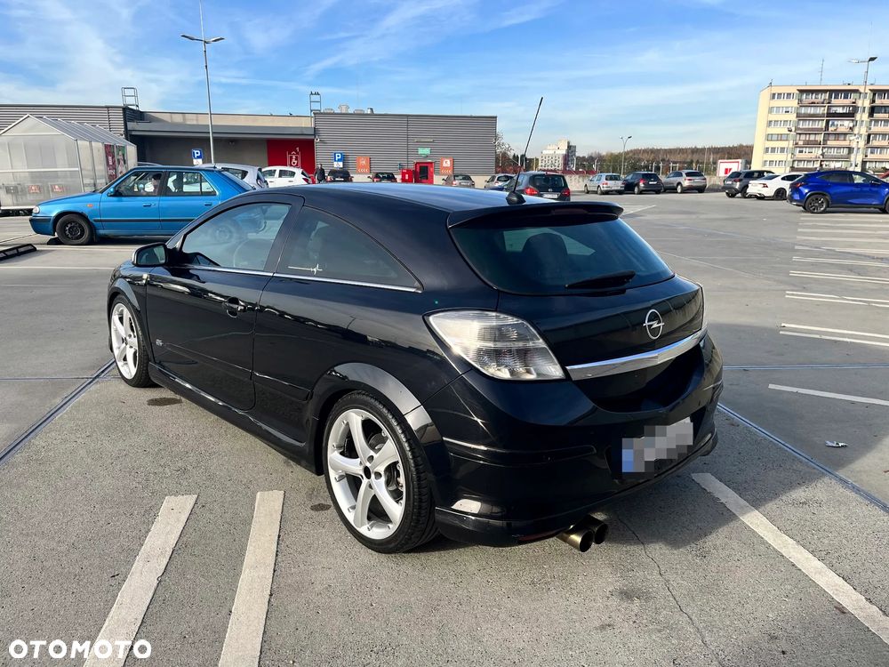 Opel Astra III GTC 1.8 Sport - 5