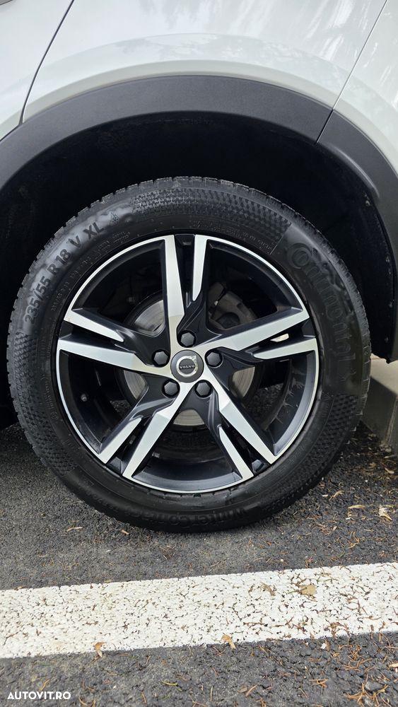 Volvo XC 40 T3 - 26