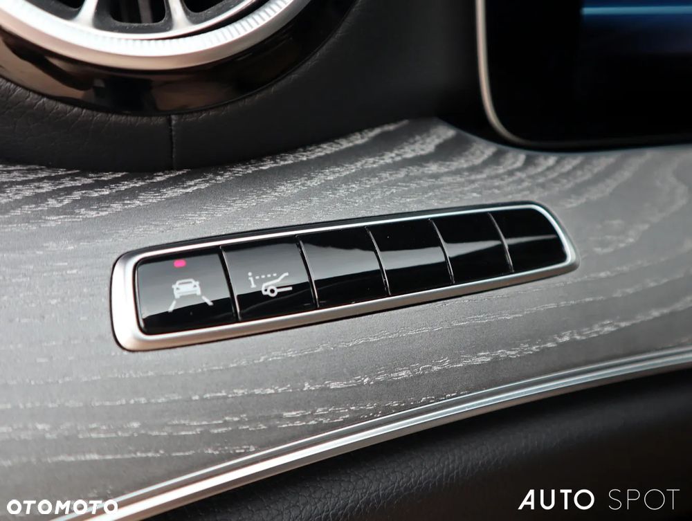 Mercedes-Benz CLS 350 9G-TRONIC - 27