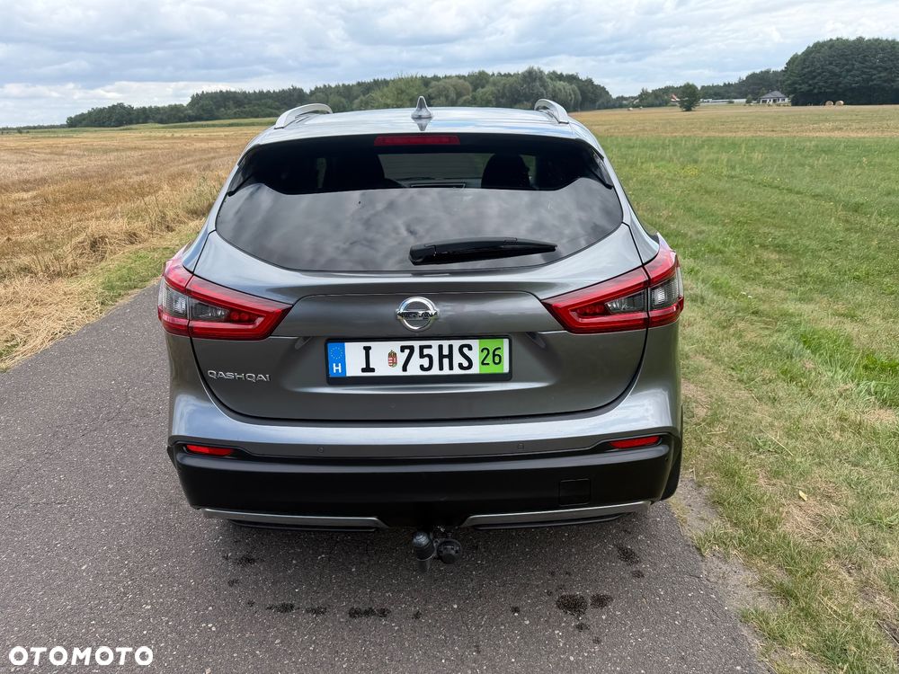 Nissan Qashqai 1.5 dCi DCT TEKNA - 10