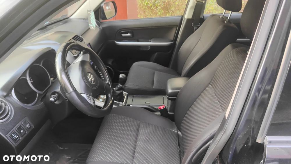 Suzuki Grand Vitara 1.9 DDiS Comfort - 5