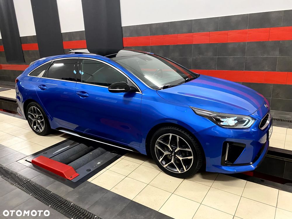 Kia ProCeed 1.6 CRDi SCR GT LINE - 9