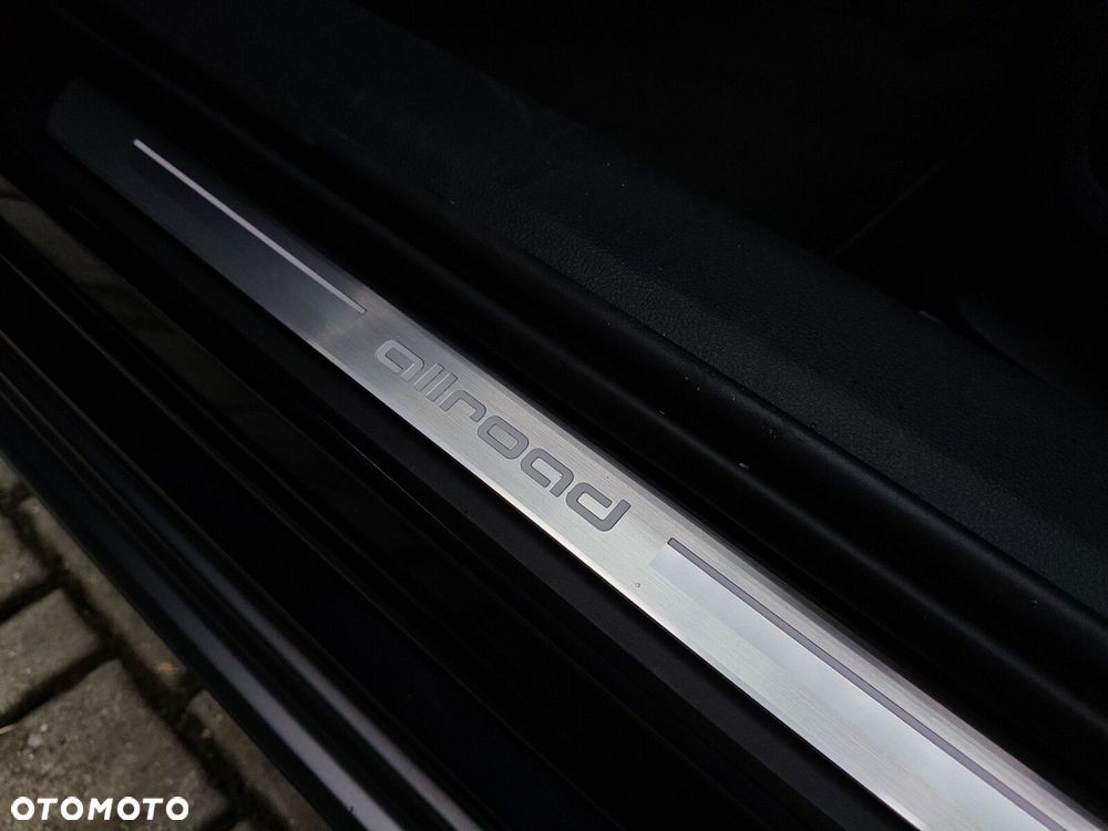 Audi A6 Allroad - 28