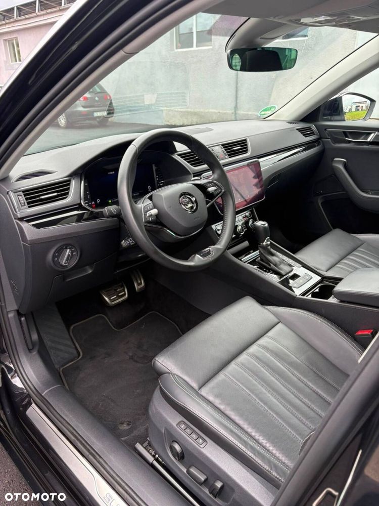 Skoda Superb 2.0 TDI SCR 4x4 L&K DSG - 35