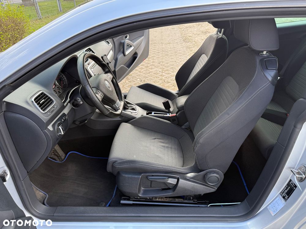 Volkswagen Scirocco - 11