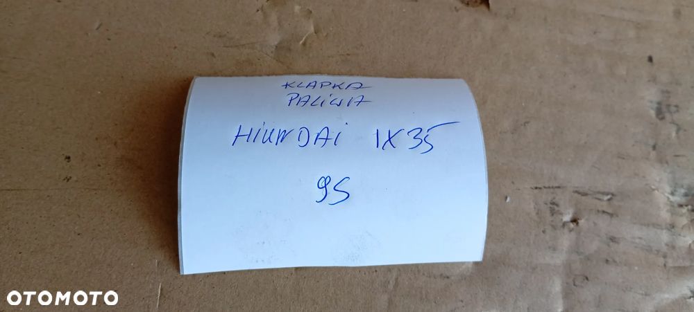 Klapka wlewu paliwa Hyundai IX35 9S - 9