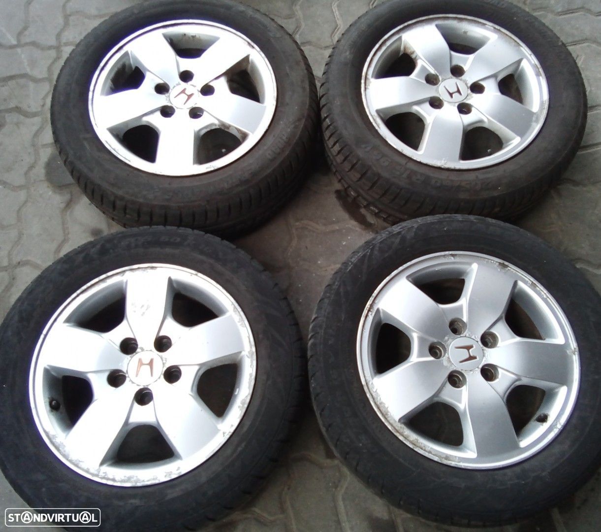 Jantes Honda HRV R16 205\60  furação 5x114.3 - 1