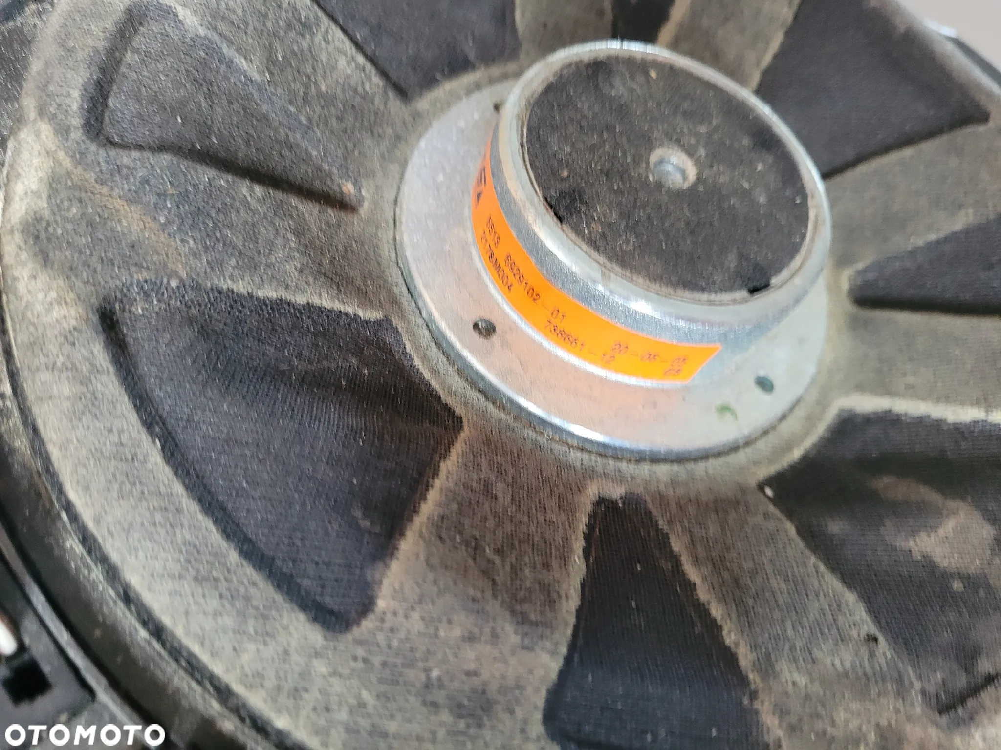 Głośnik niskotonowy subwoofer BMW E60 E61 2006r 6919357 6919358 Logic7 - 7