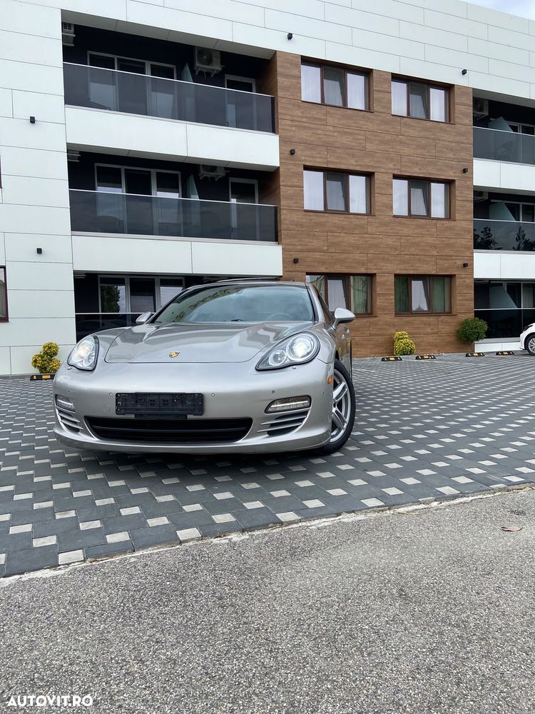 Porsche Panamera 4 PDK - 2