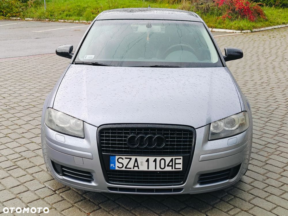 Audi A3 Sportback 1.6 FSI Ambiente - 13