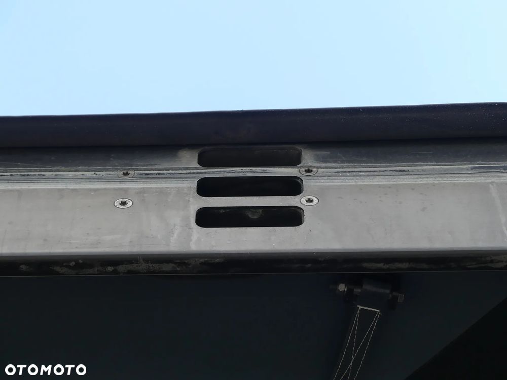 Krone MEGA / FIRANKA / OŚ PODNOSZONA / DACH PODNOSZONY / - 30