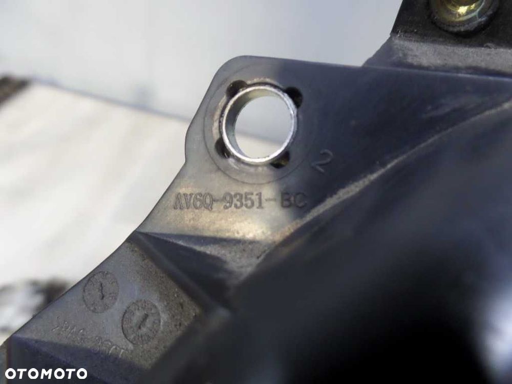 VOLVO S60 II V60 V70 III 1.6 D D2 06- PRZEWOD POWIETRZA AV6Q-9351-BC - 4