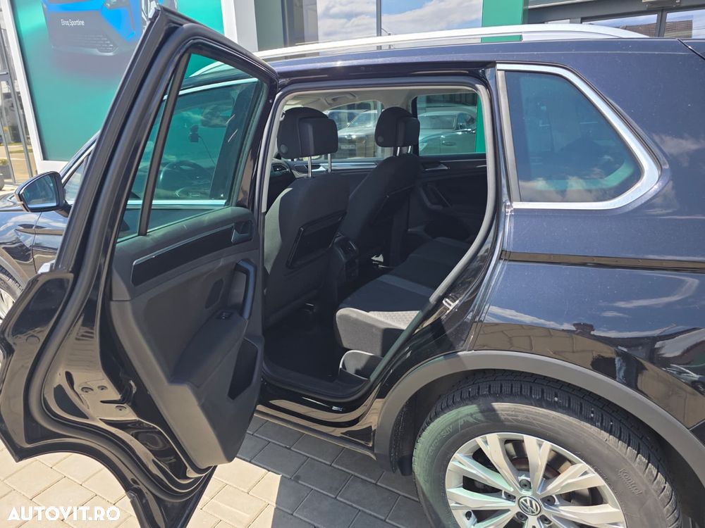 Volkswagen Tiguan 2.0 TDI DPF DSG Comfortline - 23