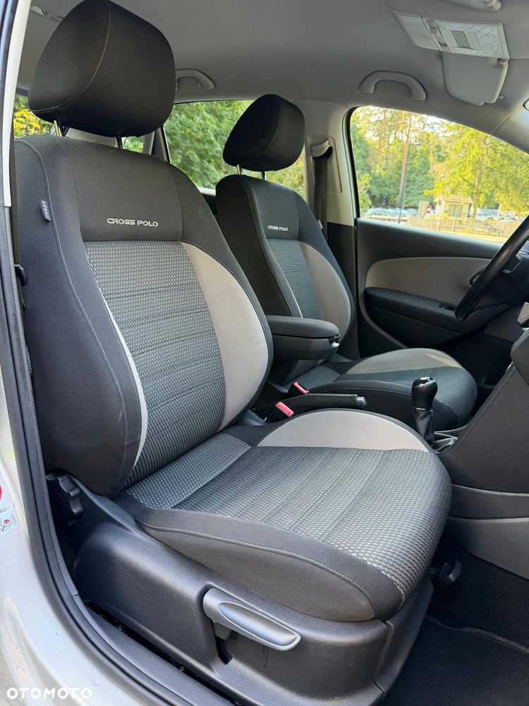 Volkswagen Polo Cross 1.6 TDI DPF - 20
