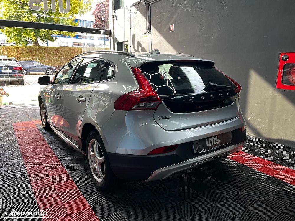 Volvo V40 Cross Country 1.6 D2 Momentum - 5