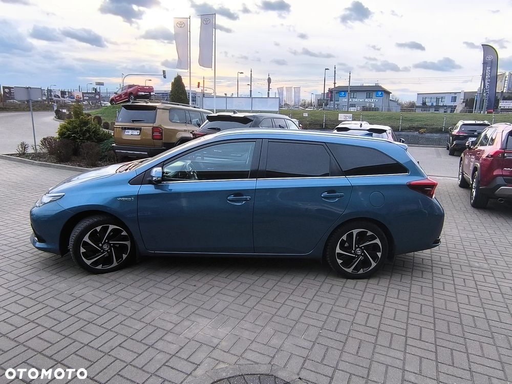 Toyota Auris - 4